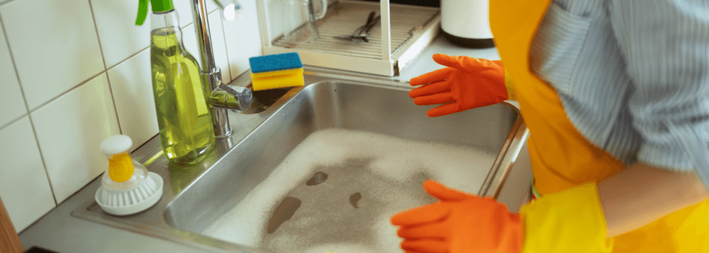 5 Signs Your Drain Pipes Need a Proper Cleaning